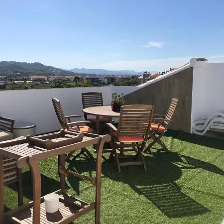 Apartamento ático A 200m Del Mar. Jávea